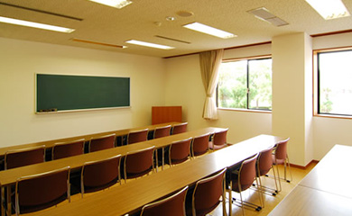 セミナー室
